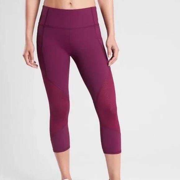 Athleta Mesh Contender Capri Athletic Leggings, Velvet Plum, Size Medium - Picture 1 of 16